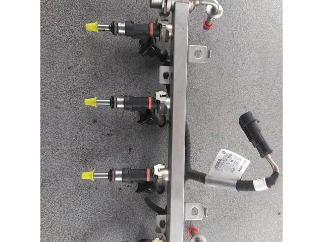 Форсунка 77365392 Alfa Romeo Giulietta для бензинового двигателя 940A2.000 1.4