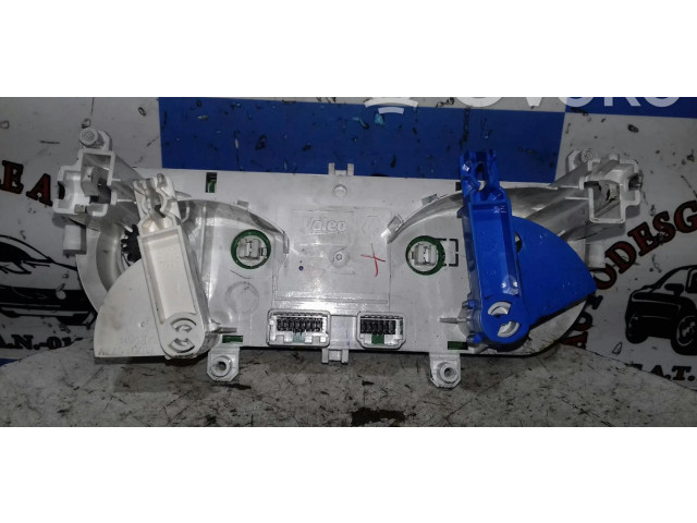Блок управления климат-контролем 272705952R   Renault Clio III