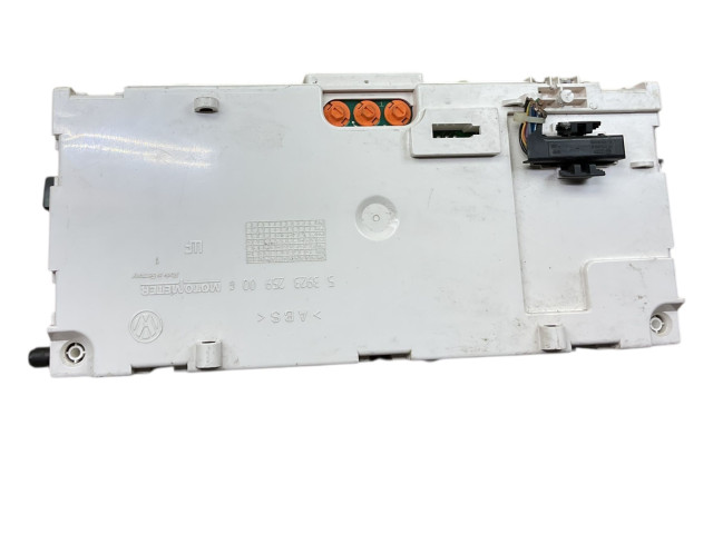 Přístrojová deska Volkswagen Polo III 6N 6N2 6NF 2000 6N0919860, 6160683007