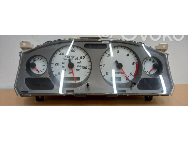 Přístrojová deska Nissan Navara D22 2004 24812VK010, 24812VK011