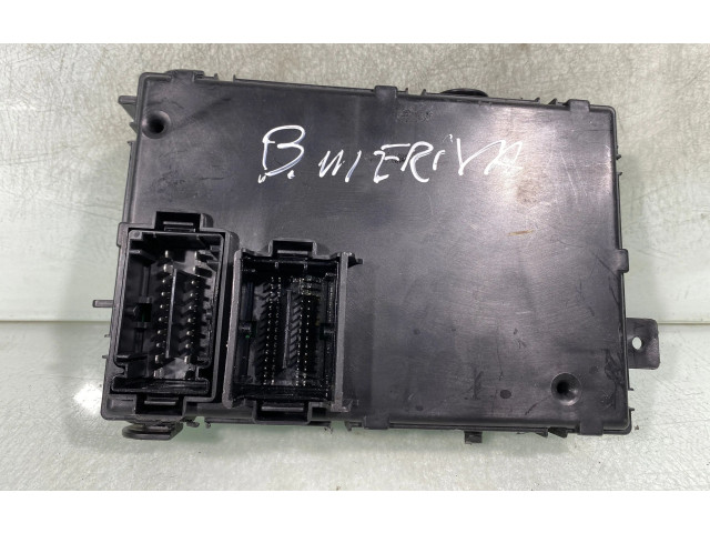 Блок предохранителей 13349934, 401154265 Opel Meriva B