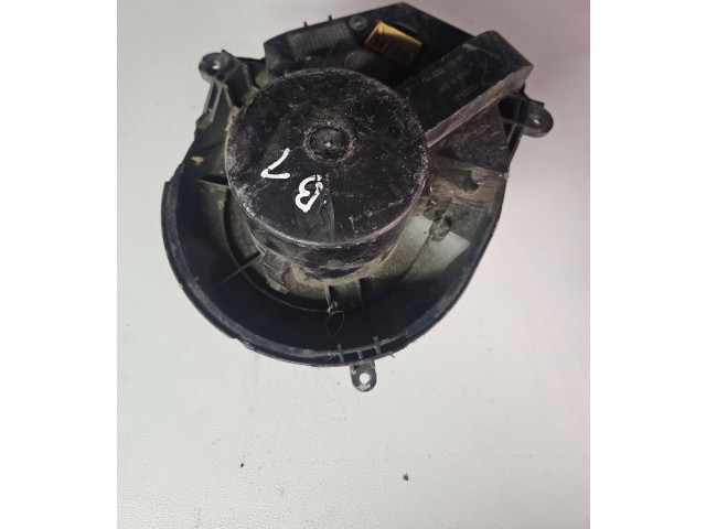 Вентилятор печки    740221233f   Volkswagen Jetta V