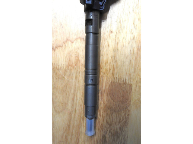 Vstřikovač 0445117020   Audi A8 S8 D4 4H     