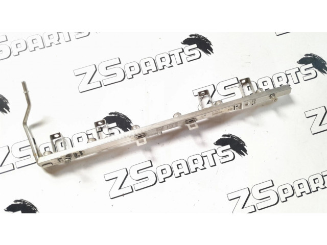Топливная рампа 7541453   BMW 5 E60 E61 2.5 