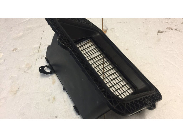 Деталь (детали) канала забора воздуха