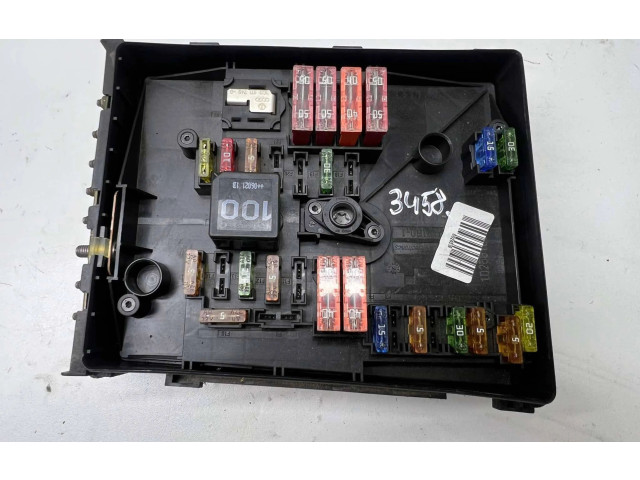 Блок предохранителей 1K0937125A, 017183071 Audi A3 S3 8P