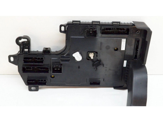 Блок комфорта 107867390K Tesla Model 3