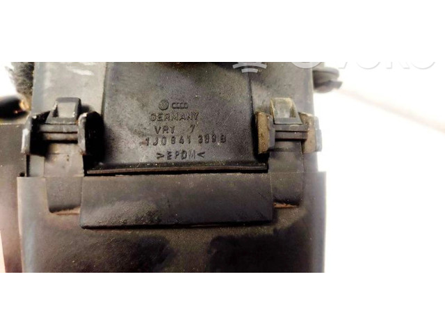 Блок предохранителей 1J0941389B, 1J0941389B Volkswagen Golf IV