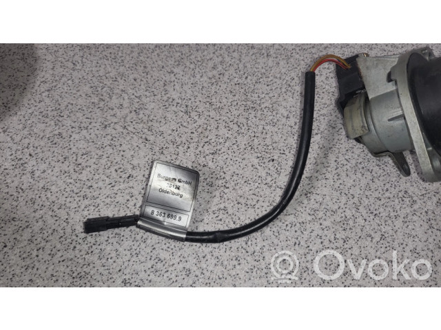 Zámek zadních dveří 8363699 BMW 5 E39 2000