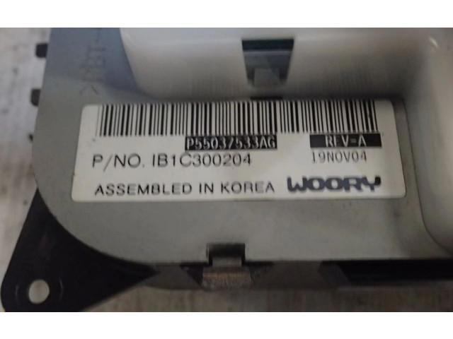 Блок управления климат-контролем    Jeep Cherokee