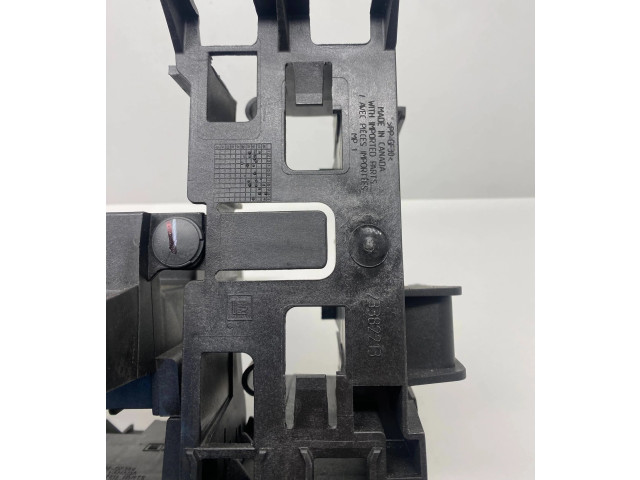 Pojistková skříňka Řídící jednotka BSM 84404387, 84404385 Chevrolet Traverse II 2020