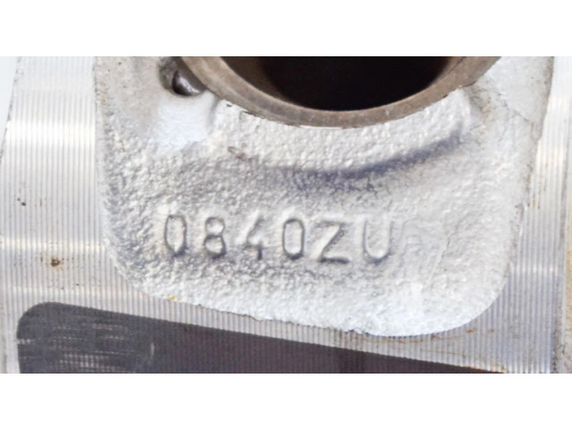 Píst 7810755 BMW 5 F10 F11 pro naftový motor 2.0 N47 D20 C