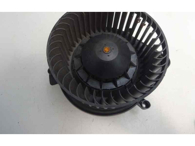 Вентилятор печки 8E1820021E Audi A4 Allroad