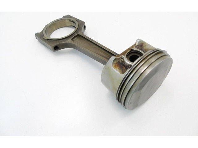  Поршень с шатуном  86L47  Jaguar XK8 - XKR  