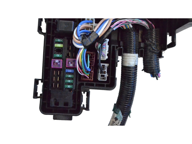 Pojistková skříňka 240114BE4B Nissan X-Trail T32 2017