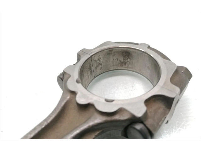 Поршень с шатуном YD22DDTI Nissan X-Trail T30