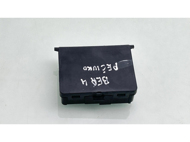 Блок управления климат-контролем 9832228080   Citroen Berlingo