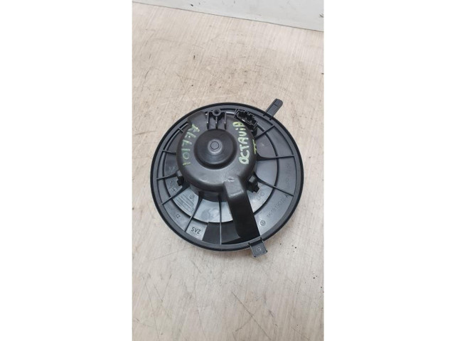 Вентилятор печки       Skoda Octavia Mk2 (1Z)