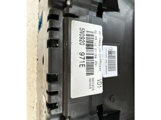 Přístrojová deska Volkswagen Tiguan 2011 5N0920971E, VD104802