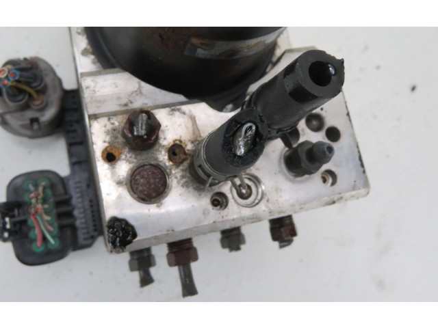 Блок АБС Lexus IS 200-300 1999 - 2005 года