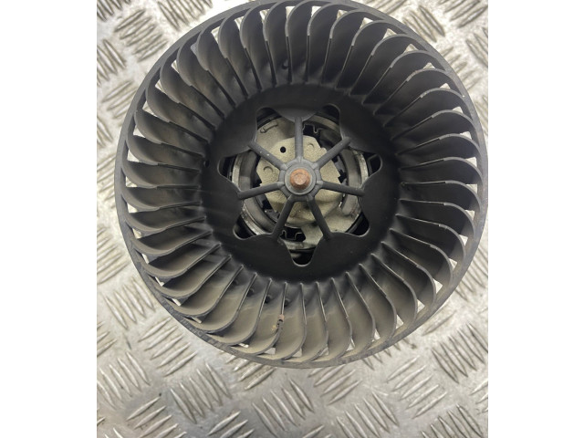 Вентилятор печки    1K1820015, F983228M   Volkswagen Touran I