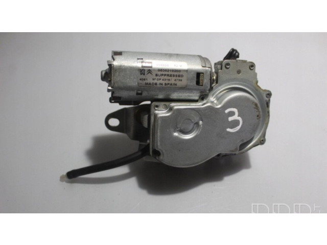 Двигатель стеклоочистителя заднего стекла