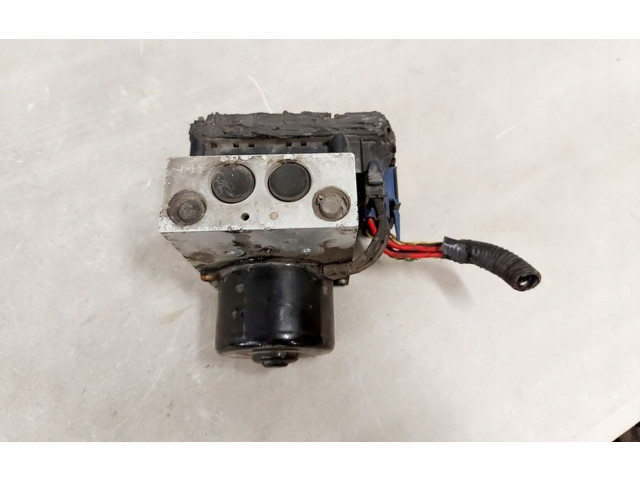 Блок АБС 9472970   Volvo  V70  2000 - 2004 года