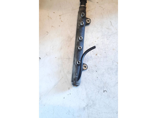 Топливная рампа 1617800212, 01167391   Honda Accord  