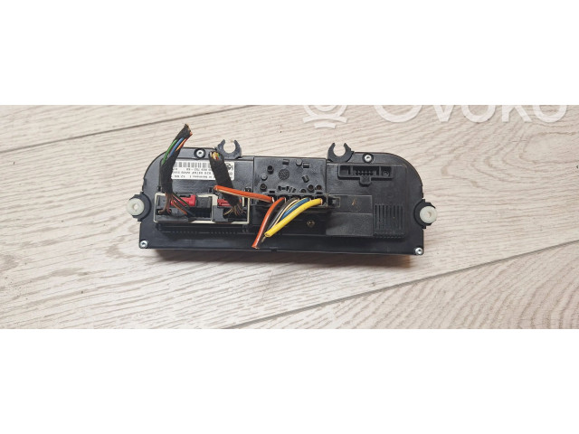 Блок управления климат-контролем 3T0820047AF   Skoda Yeti (5L)