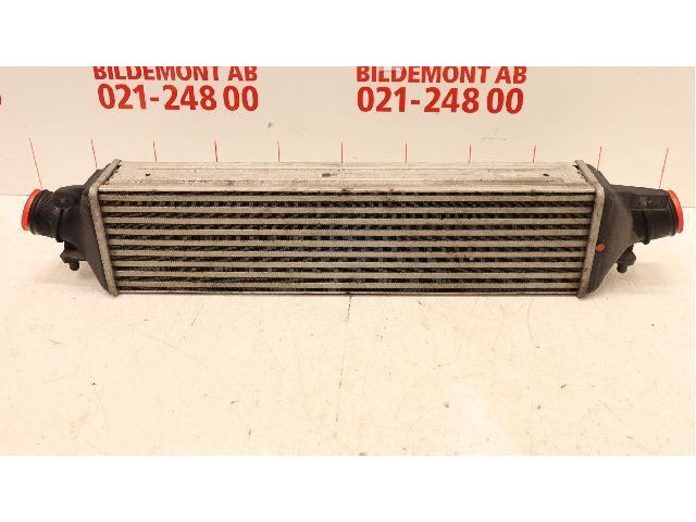 Интеркулер 50514486 Alfa Romeo Giulietta