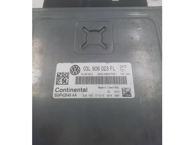 Řídící jednotka 03L906023FL, 03L907425C Volkswagen Caddy 2010