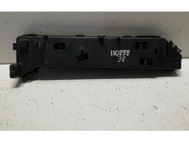   Pojistková skříňka 9651191780   Citroen Berlingo 2004