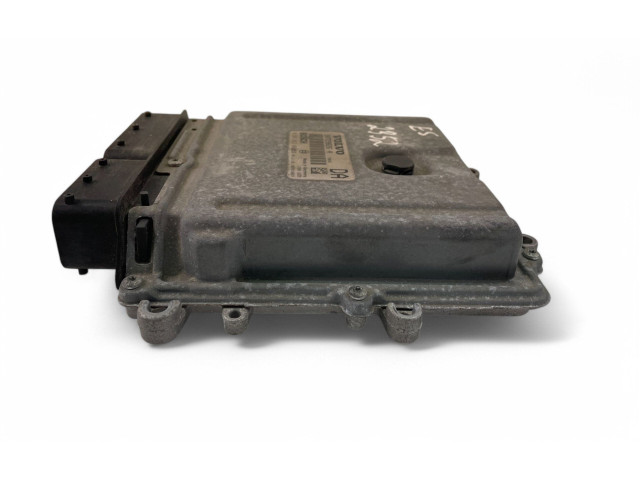 Блок управления двигателем Блок управления 30729826A, 0281012103   Volvo V70