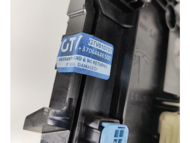 Блок комфорта 156745500C, 149785000D Tesla Model 3