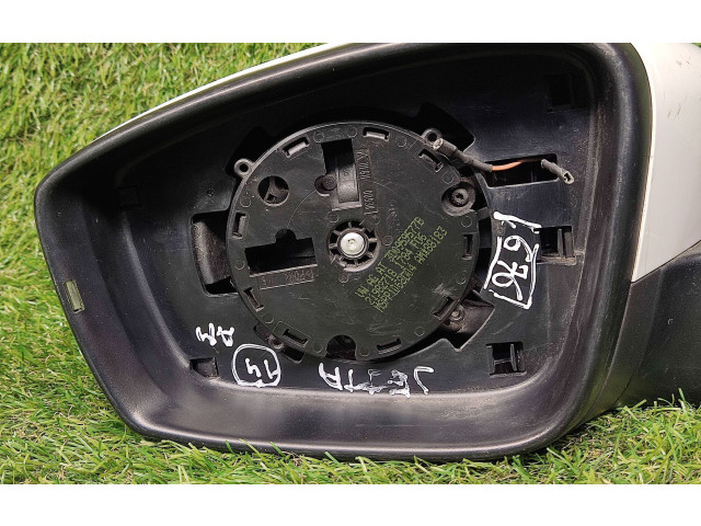 Зеркало электрическое Volkswagen Jetta VI 2011 - 2018 года
