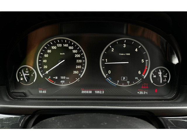 Přístrojová deska BMW 5 F10 F11 2014 9328815, 0000852409