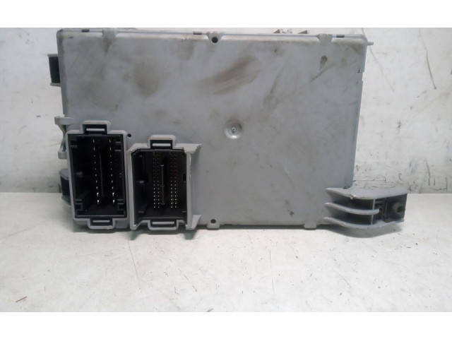 Блок предохранителей 00519383540   Opel Combo D    