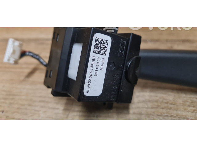 Ручка стеклоочистителей 31264169   Volvo V70