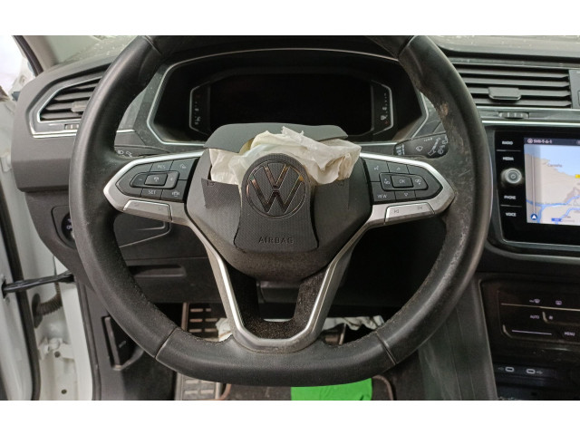 Volant Volkswagen Tiguan 2023   