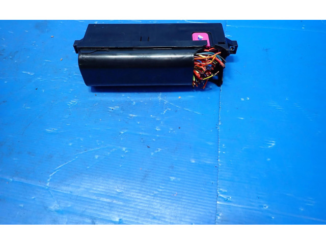 Блок предохранителей Skoda Fabia Mk2 (5J)