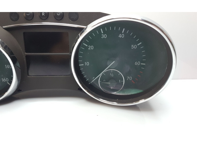 Přístrojová deska Mercedes-Benz R W251 2008 A2515409747