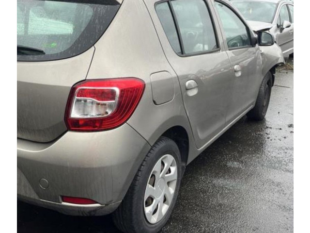 Зеркало электрическое Dacia Sandero 2008 - 2012 года