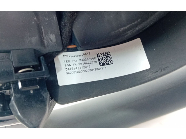 Руль Citroen C3 Aircross  2017 -  года 98164325ZD, 34228596C      