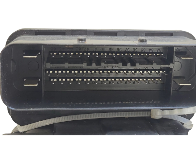 Блок АБС P31423348, 10021210034   Volvo  V60  2013 - 2018 года