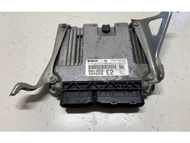 Řídící jednotka 8966102E20, 1039S25235 Toyota Auris 150 2007