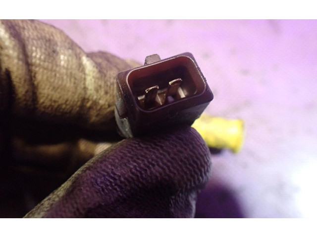 Форсунка 028130202Q, 028130202Q    Audi A3 S3 8L   