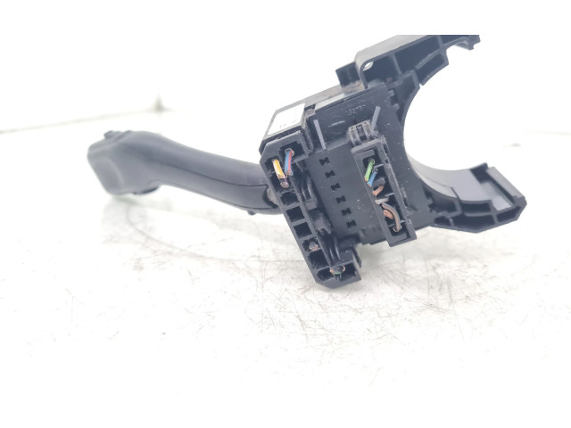 Ручка стеклоочистителей 4B0953503G   Volkswagen PASSAT B5.5