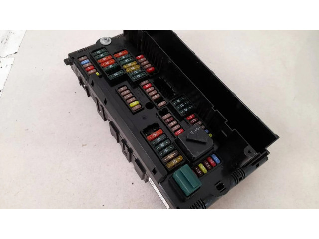 Pojistková skříňka 925281501 BMW 5 GT F07 2011