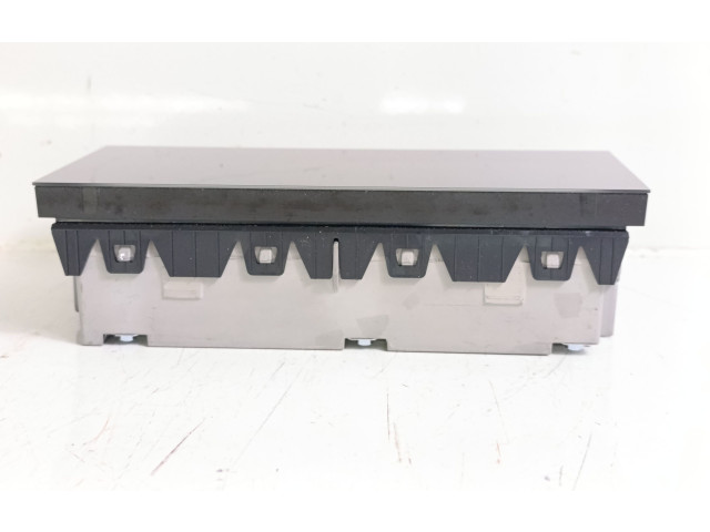 Дисплей    4KE919603F, 4KE919603J   Audi e-tron