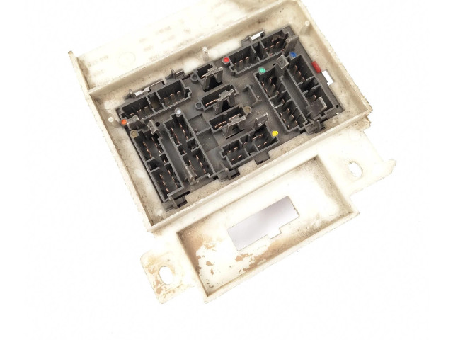 Блок предохранителей 9634389080, 9568591280 Citroen Xsara